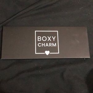 Hello Charmer Pallet